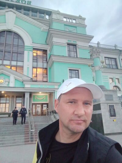  ,   Ivan, 44 ,     , c 
