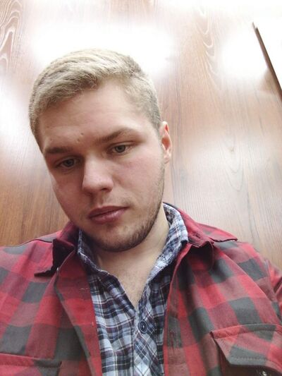 ,   Konstantin, 25 ,   ,   