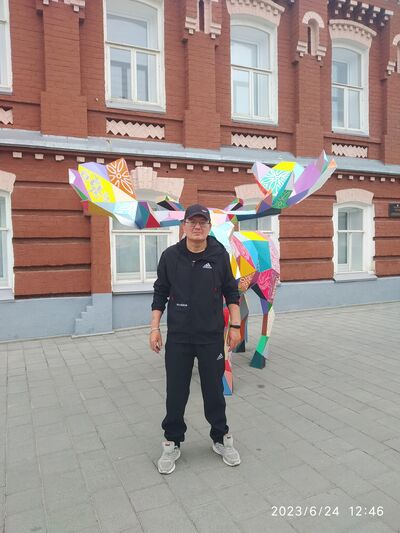  ,   Yury, 49 ,   ,   