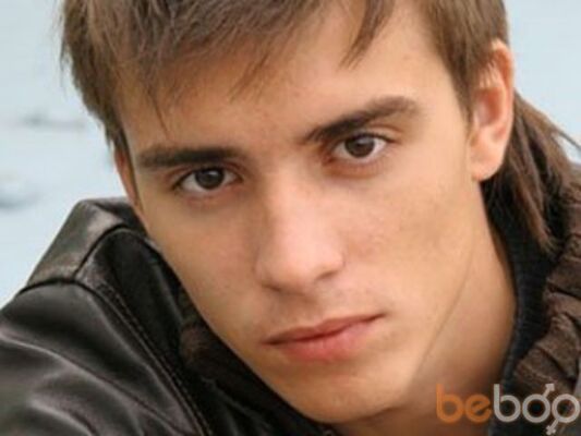  ,   Makcim, 39 ,  