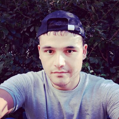  ,   Ulugbek, 32 ,   ,   