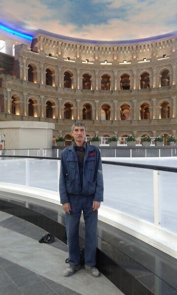  ,   Valerij, 64 ,     , c 