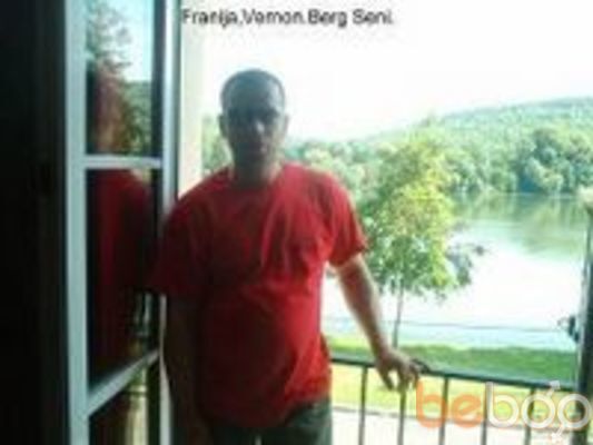  ,   Kaha, 49 ,     , c 