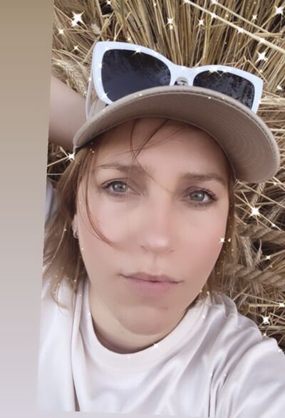  ,   Elena, 36 ,   ,   