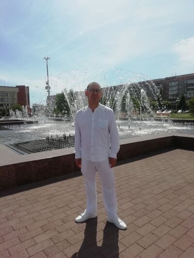  ,   , 52 ,   c 