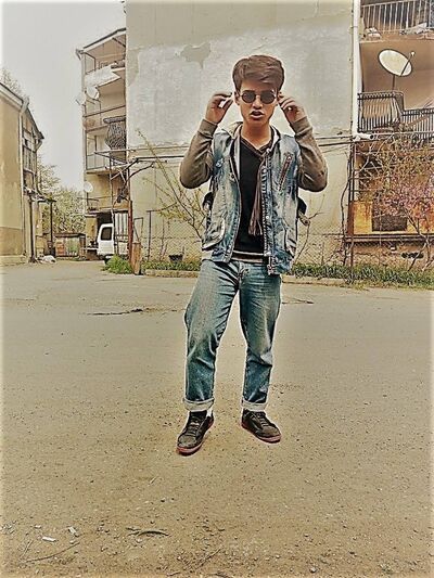  ,   Zarala, 26 ,   ,   , c 