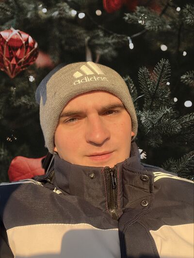  ,   Alexander, 32 ,   ,   