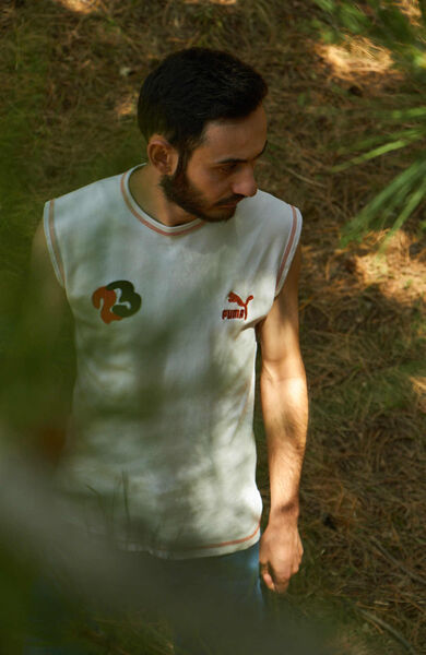  ,   Vahan, 30 ,   
