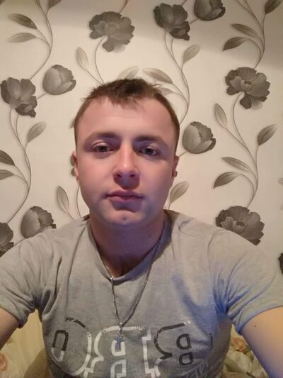  ,   Denis, 29 ,   