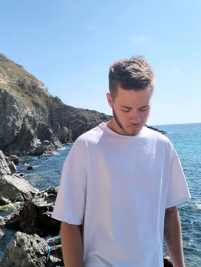  ,   Bogdan, 19 ,   ,   