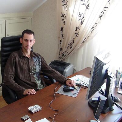  ,   Raivis, 41 ,   ,   , c 