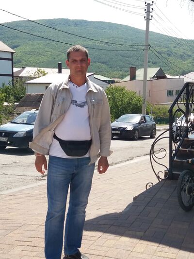  ,   Rusly, 41 ,   ,   , c 