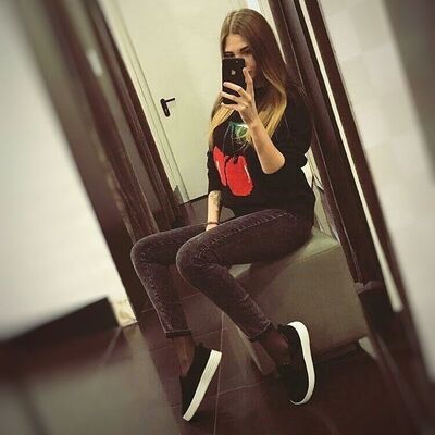  ,   Vita, 28 ,   ,   