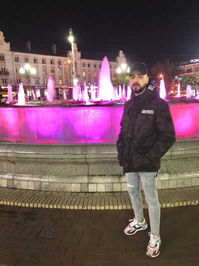 ,   Hazem, 24 ,   ,   