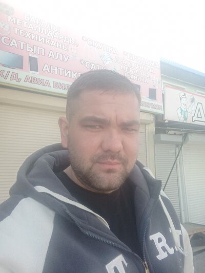  ,   Kirill, 34 ,   ,   