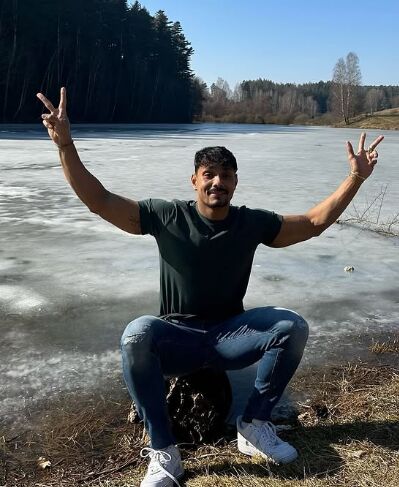  54382904  , 38 ,    -