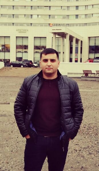  ,   Ruslan, 33 ,   ,   