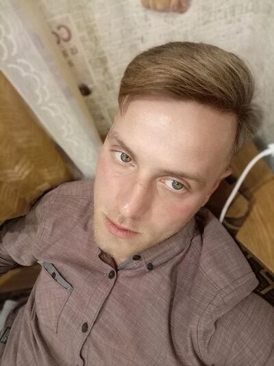  --,   Mikhail, 32 ,   ,   