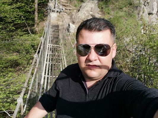  ,   Oscar, 40 ,     , c 