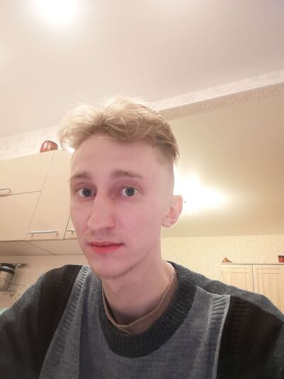  ,   Denis, 29 ,   ,   
