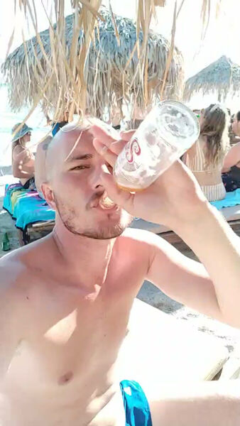  ,   Ginnis, 37 ,   ,   , c 