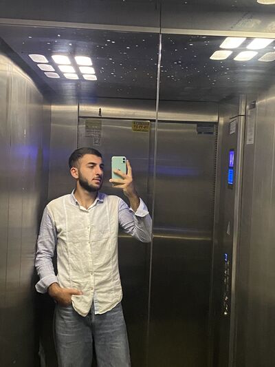  Frankfurt am Main,   , 19 ,   ,   