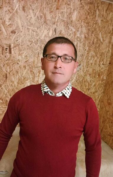  ,   Anatoly, 35 ,   ,   
