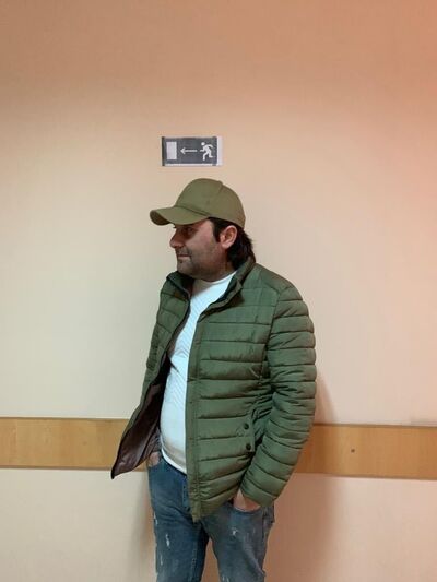  ,   Hayk, 37 ,   ,   