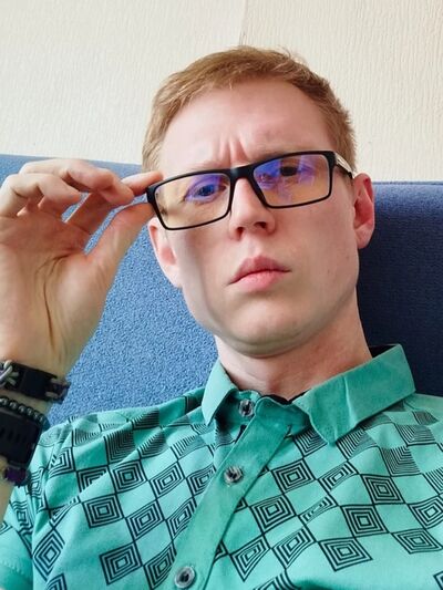  -,   , 33 ,     , c 