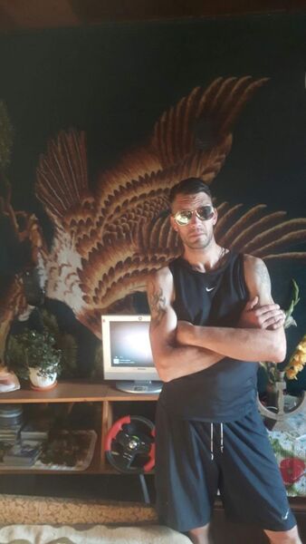  ,   Ruslander, 42 ,   ,   , c 