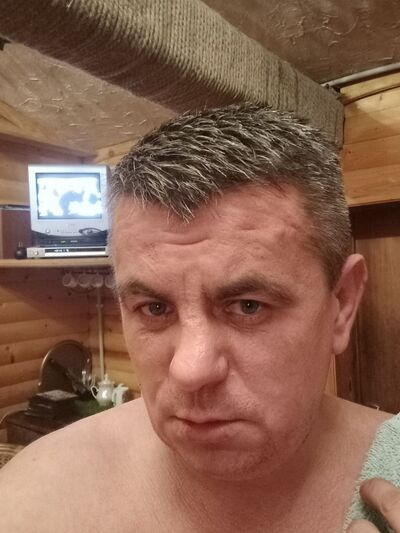  ,   Sascha, 43 ,   ,   