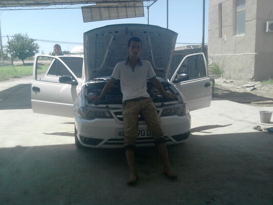 ,   Bexruz, 34 ,   ,   , c 