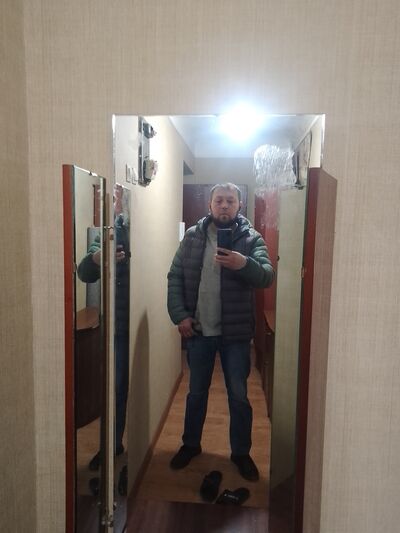 --,   Nazar, 42 ,   ,   