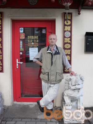  ,   Feliks, 58 ,  