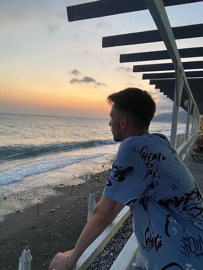 ,   Denis, 29 ,   ,   , c , 