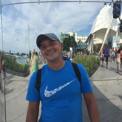  ,   Ruslan, 44 ,   ,   