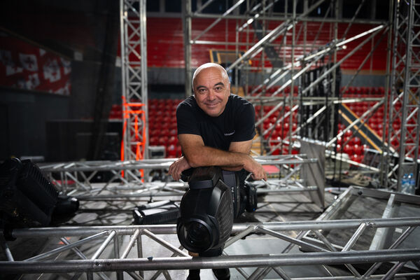  ,   David, 53 ,   ,   , c 