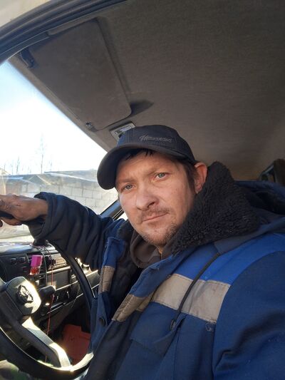  ,   Maksim, 39 ,   ,   