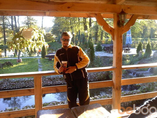 ,   Artur, 40 ,     , c 