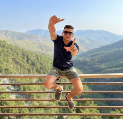 ,   Denis, 42 ,   ,   , c , 