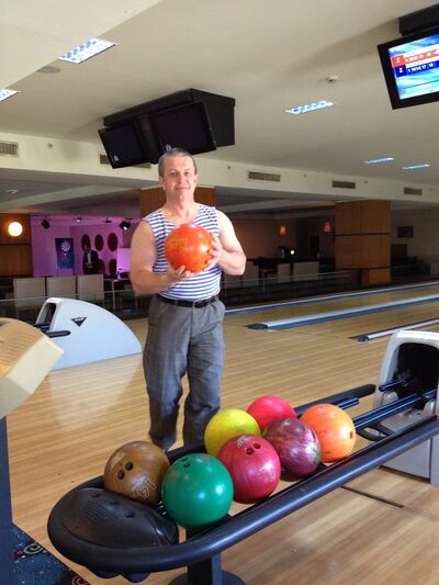  ,   Antony, 53 ,   ,   , c 