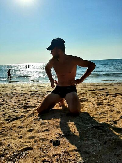  ,   Ivan, 33 ,   ,   