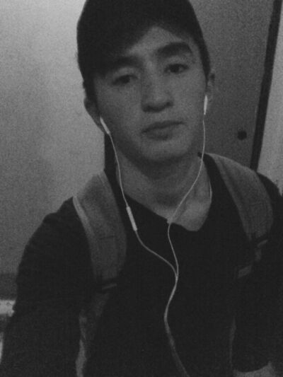  ,   Mario, 25 ,   