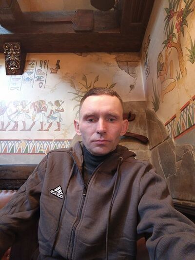  ,   Den, 36 ,   ,   