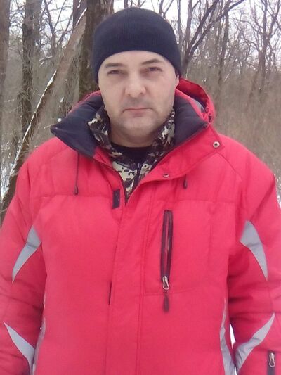  ,   Viktor, 53 ,   ,   
