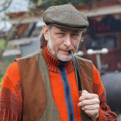  ,   Alex, 50 ,   ,   , c 