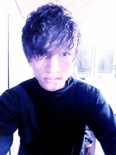  ,   Dante, 28 ,   ,   