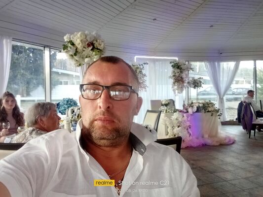  ,   Ivan, 44 ,   ,   , c 