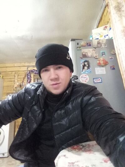  ,   Denis, 33 ,   ,   