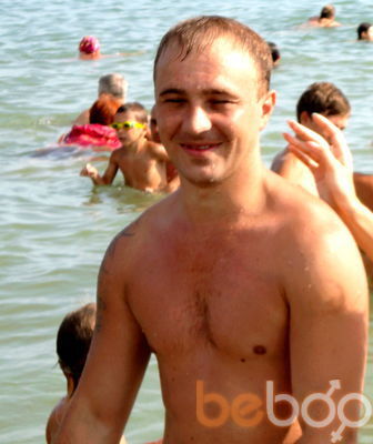  ,   Ryslan, 42 ,   
